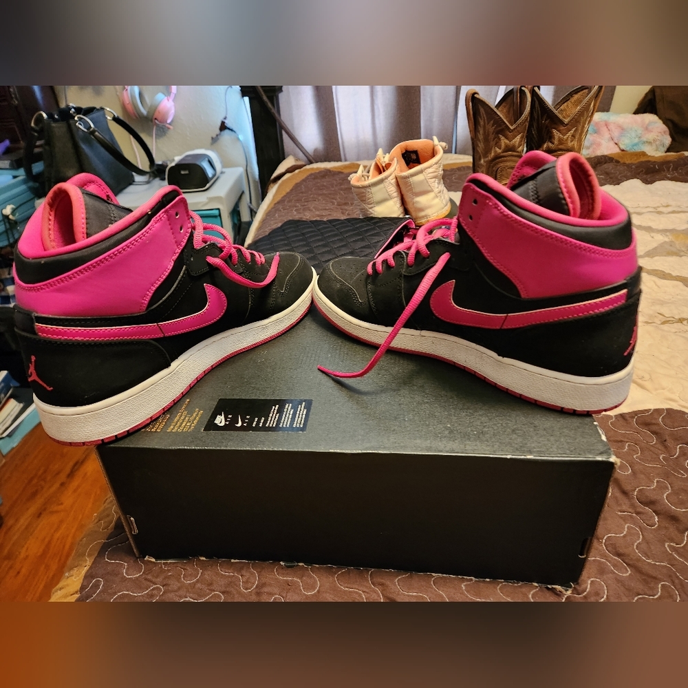 Men's Jordan's